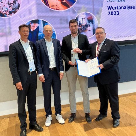 Preisverleihung des VDI Value Management Award 2023 an das motan-Projektteam auf der 22. VDI-Tagung Wertanalyse 2023